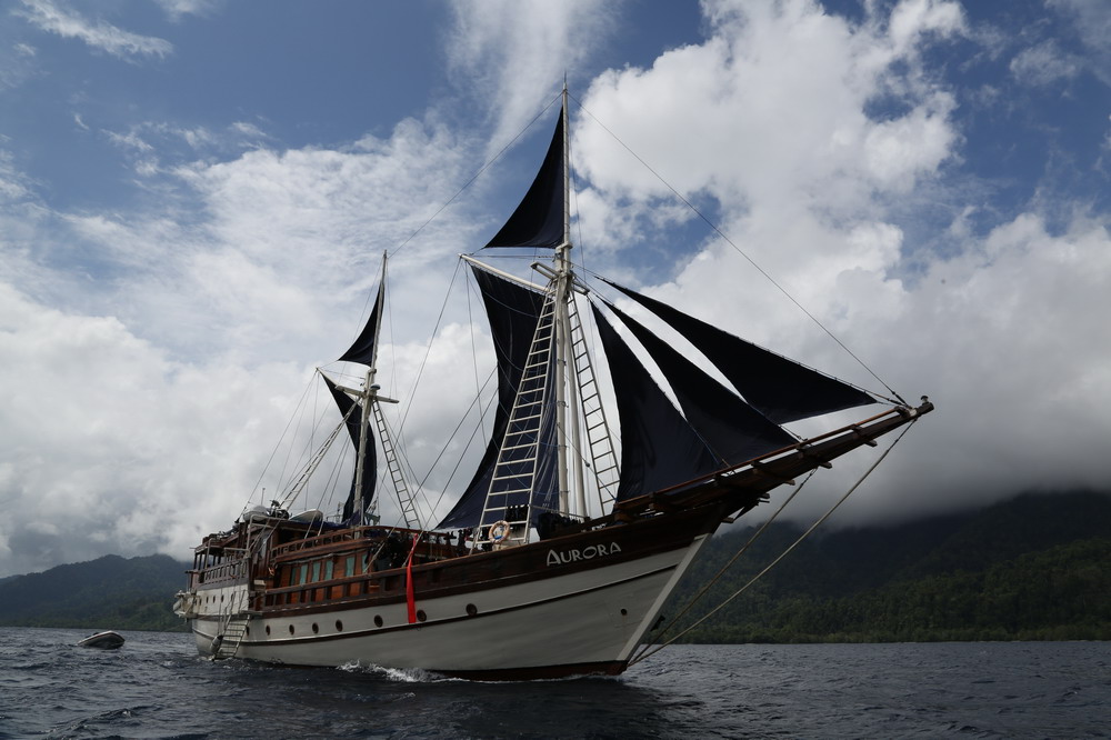 001-indonesia.JPG